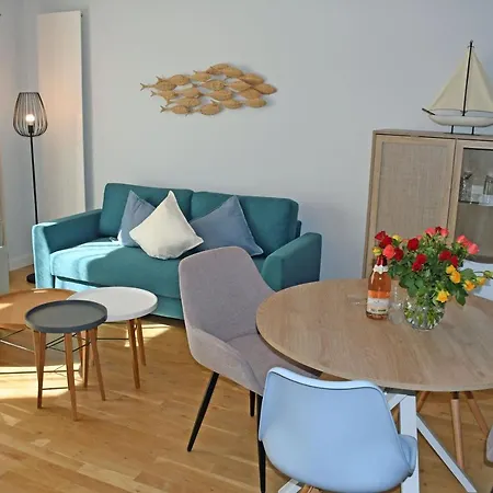Schoene Mit Kamin Im Ostseebad Rum i privatbostad *
